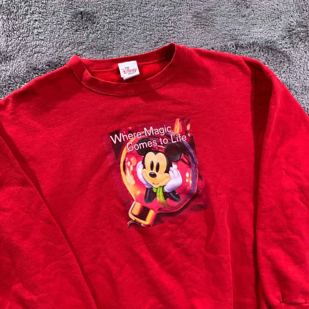 Vintage Disney Store Mickey Mouse‎ Red Graphic Sweatshirt Made in USA L/XL